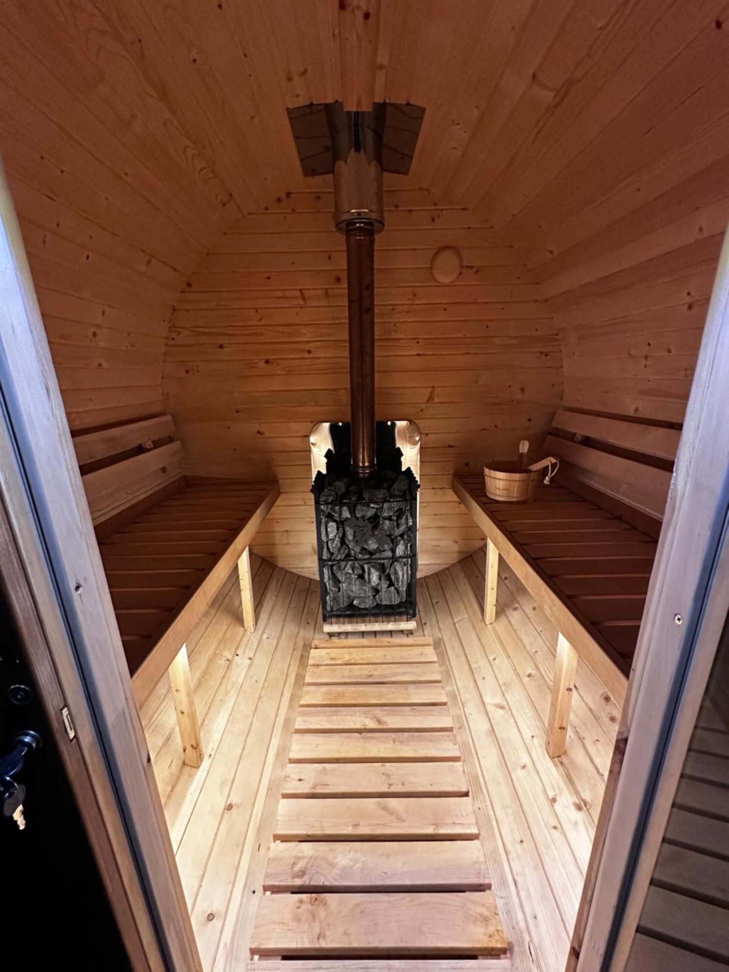 Apartament Pod Wzgorzem Z Sauna, Jacuzzi I Basenem 库多瓦-兹德鲁伊 外观 照片