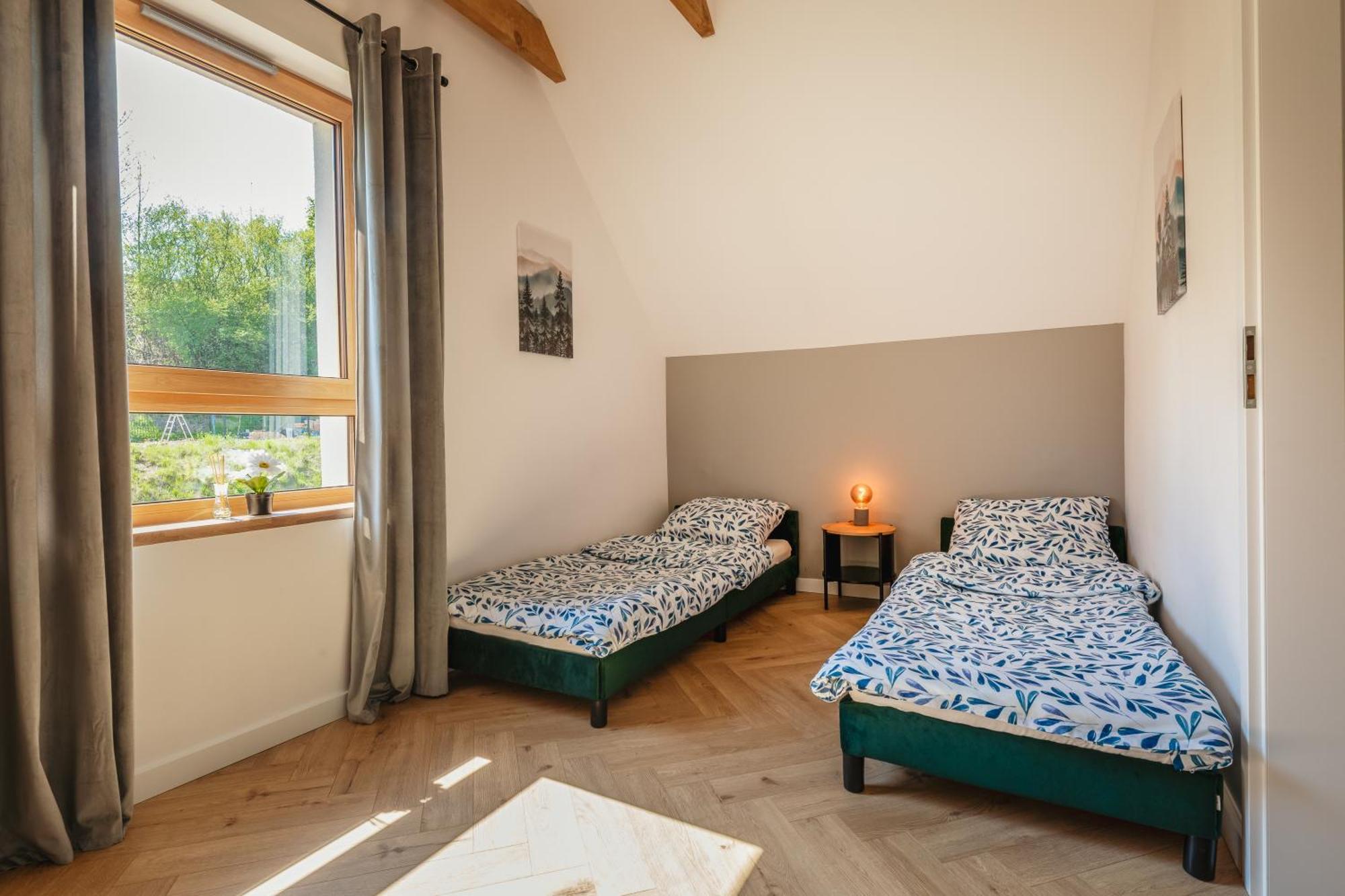 Apartament Pod Wzgorzem Z Sauna, Jacuzzi I Basenem 库多瓦-兹德鲁伊 外观 照片